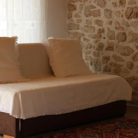 Anemos Villa