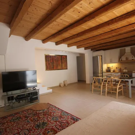 Anemos Villa Himare