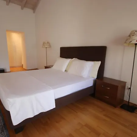 Anemos Villa *